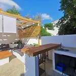 Laura's Dream Appartments דירה פג
