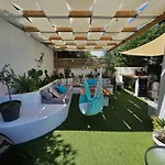 Laura's Dream Appartments *