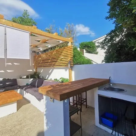 Laura's Dream Appartments דירה פג