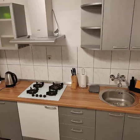 Laura's Dream Appartments פג
