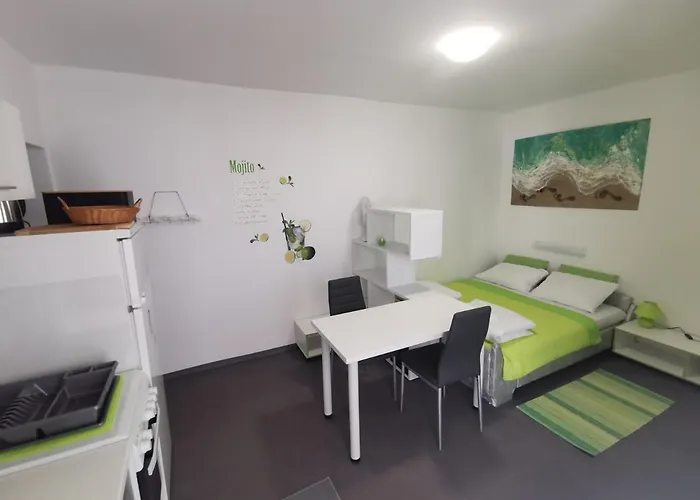 Laura's Dream Appartments *